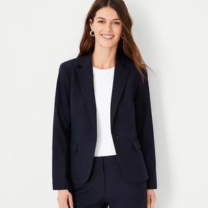 Ann Taylor Navy Blazer - One Button Blazer in Seasonless Stretch - Size 00